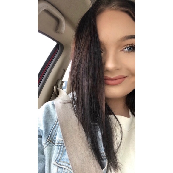 Meet your Posher, Samantha - Picture 1 of 1